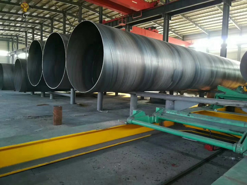 Spiral welded pipe