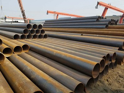 Longitudinally welded pipes