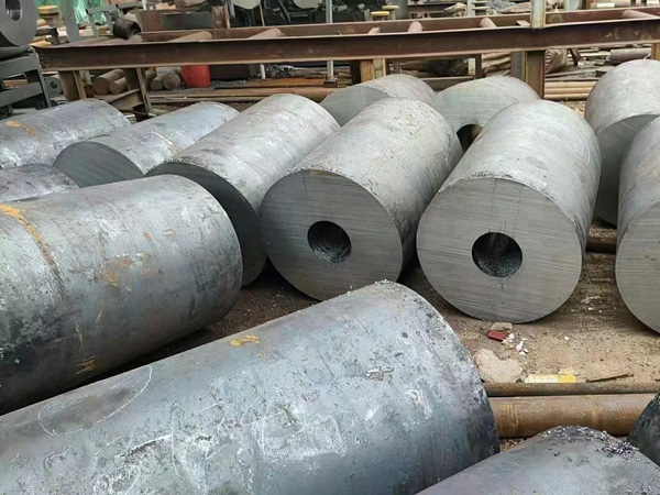 Seamless pipe cutting parts
